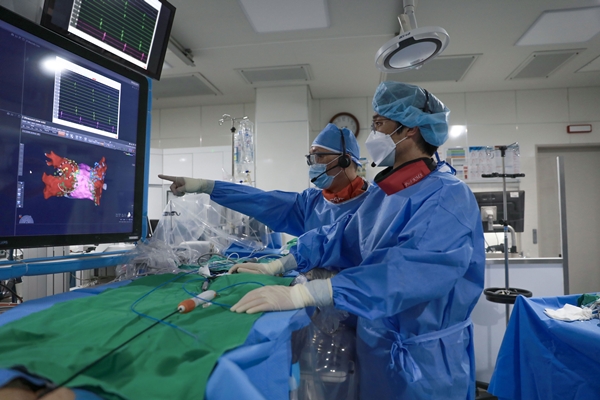 3차원 펄스장 절제술 모습