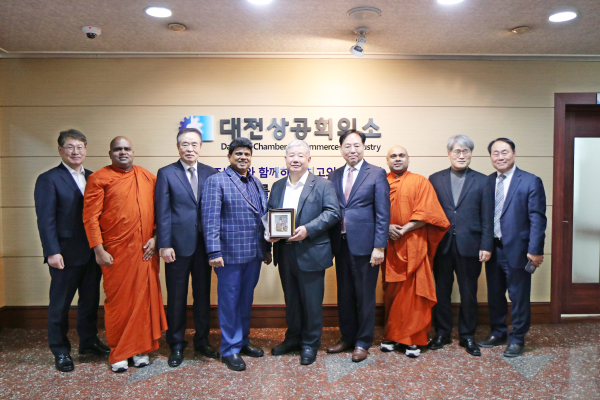 스리랑카 불치사 왕 방문 기념사진