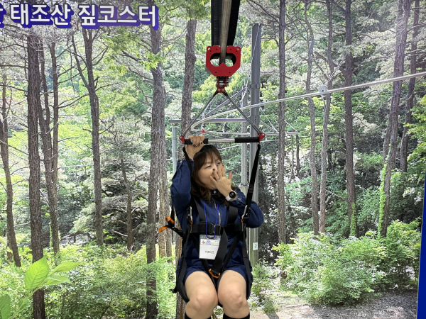 2025년 내나라여행박람회 관광자원 홍보-태조산산림레포츠시설 짚코스터 포토존 운영모습