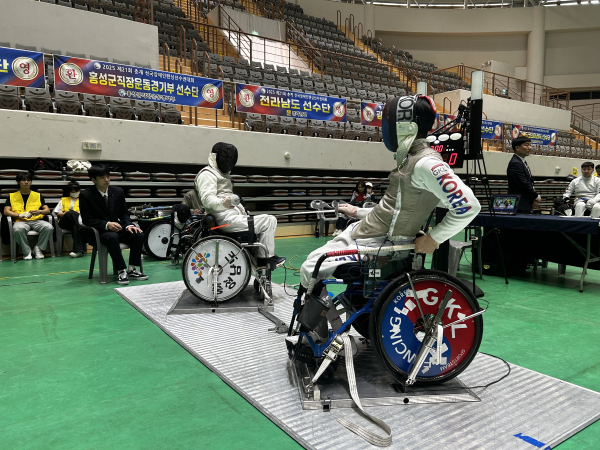 플러레 경기 장면