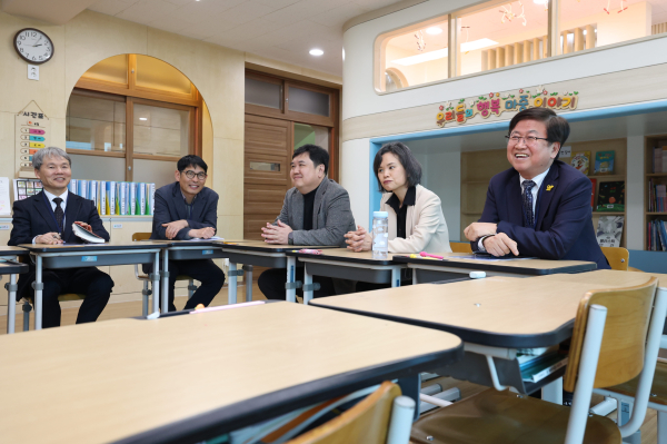 1일, 2024년 세종꿈마루 추진 학교인 전동초등학교 방문 점검 모습