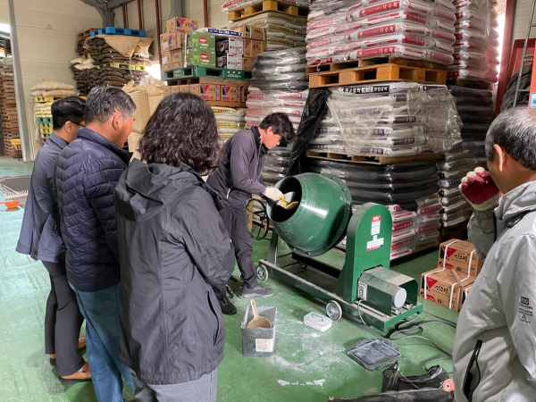 직파재배 종자 코팅 연시회 개최 모습