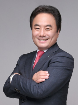 이성진 상임감사
