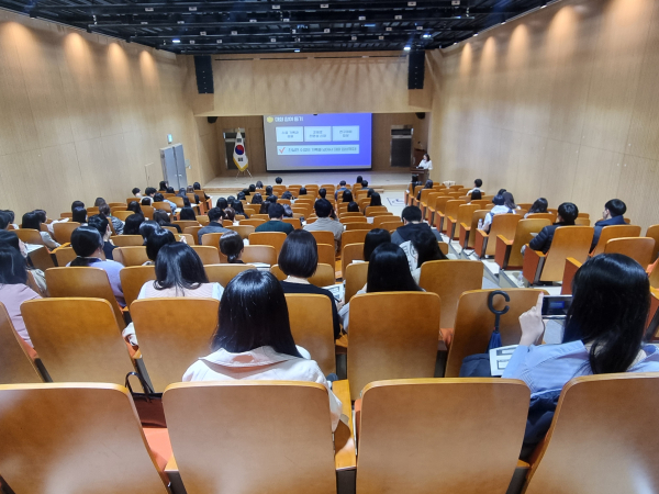 초등수업혁신사례연구대회 워크숍 개최 모습