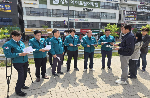 천안시의회 행정보건위원회, 현장방문 2일차 진행 모습