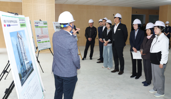 “산내동 행정복지센터 신청사 예정지 현장방문 사진”