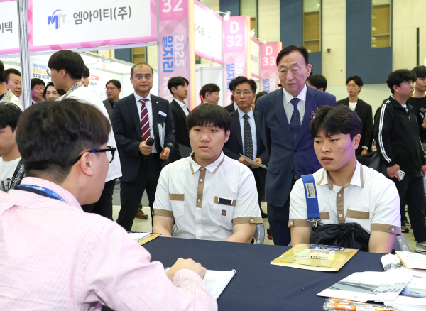 ‘2025 DJ(Dream&Job) 일자리 NEW 365 매칭데이’채용박람회 개최 모습