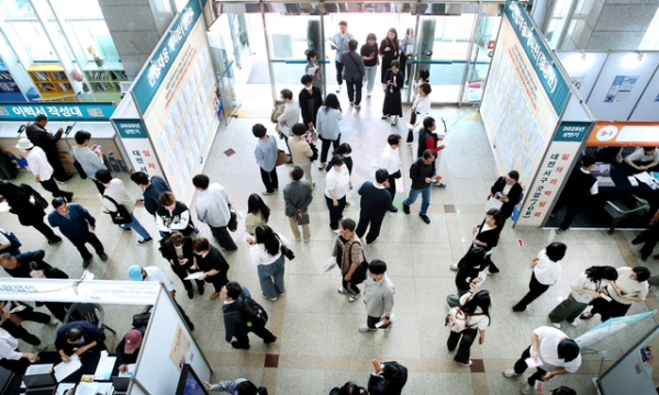 2025년 상반기 대전 서구 굿잡 일자리박람회 개최 현장 이모저모