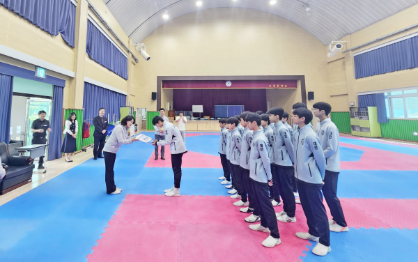 오정중학교 태권도부 훈련 현장 방문