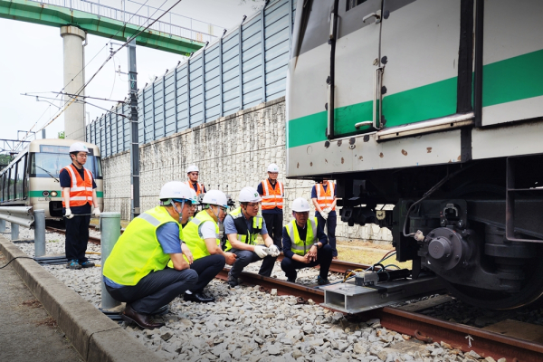 21일, 대전교통공사 판암차량기지에서 박필우 기술이사 등 임직원들이 열차 탈선 복구 과정 점검
