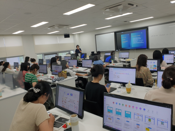 ‘2025년도 인공지능을 활용한 놀이 지원 직무연수’ 실시 모습