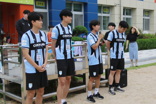 찾아가는 축구교실 ‘2025 스쿨어택’ 진행 모습