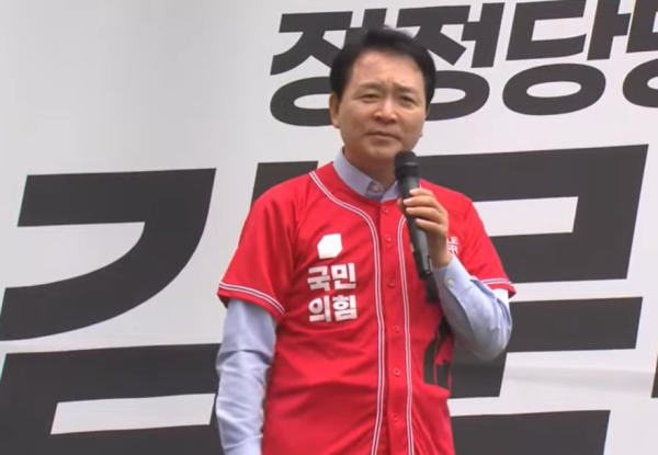 김문수 후보 지지를 호소 하는 성일종 충남 총괄 선대위원장&nbsp;