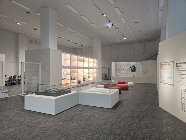 국립박물관단지 개방형수장고 내부