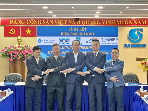 30일 베트남 호찌민시 사이공수도공사(SAWACO) 본사에서 호찌민시 상수도 공기업인 사이공수도공사 및 계열사들과 함께 상수도 사업 협력 및 디지털 물관리 기술 교류 등을 위한 업무협약을 체결했다