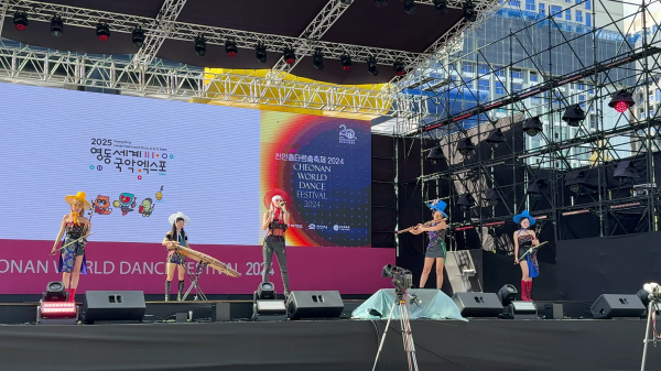 그라나다 버스킹 공연 모습