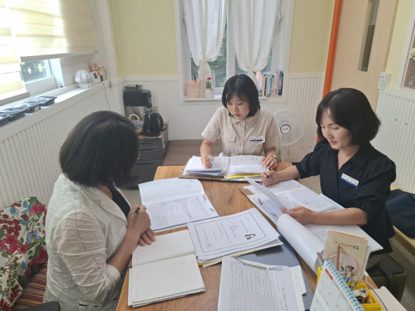 거점형 돌봄기관 현장점검 진행 모습