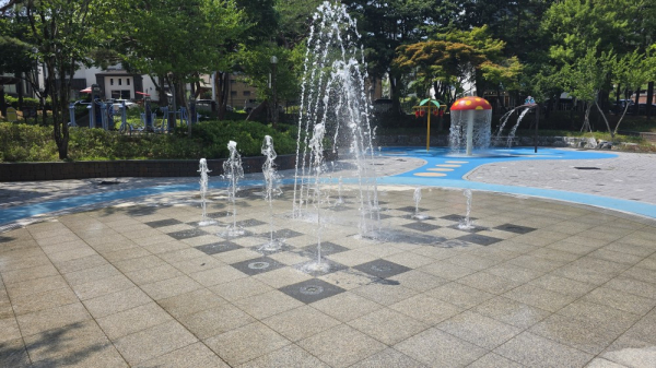 음절어린이공원 바닥분수