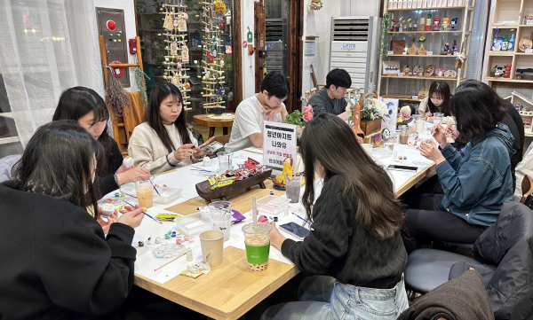 청년심리케어_둔포출장나와유_고양이나무키링