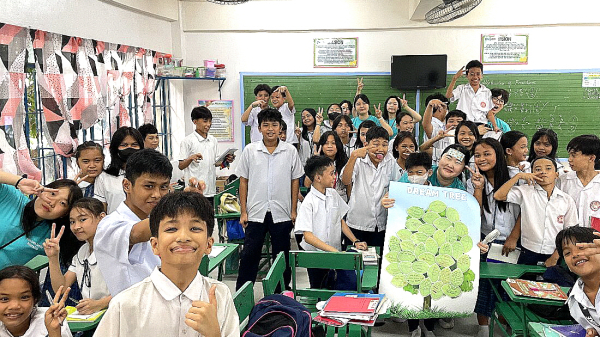 보건교육을 실시한 호서대 간호학과 학생들