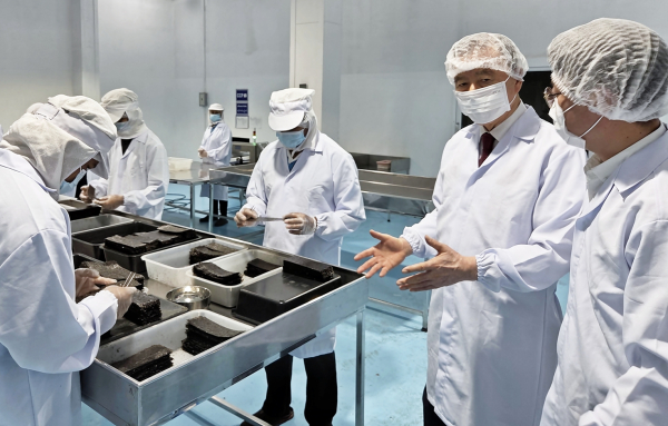 TMK 방문 현장사진 * 홍문표 aT 사장(오른쪽 2번째)