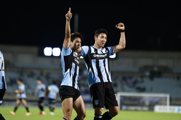 천안시티FC 선수들 경기 모습