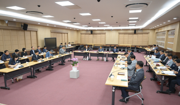 충남도의원 초청 정책 간담회 개최 모습