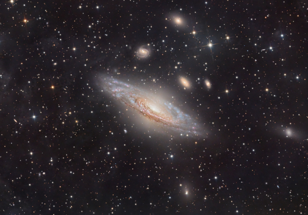 제33회 천체 사진 공모전 수상작 ‘NGC7331과 외로운 은하의 춤(총재훈)’. 사진 제공=한국천문연구원.