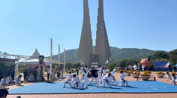 천안 K-컬처 박람회 공연사진