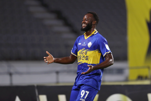 충남아산FC 경기 모습