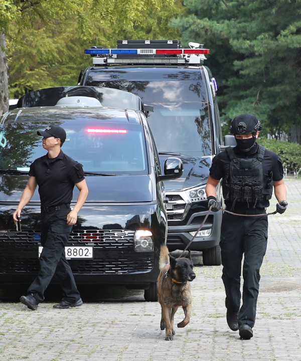 지난 20일 정부청사역에서 진행된 테러 및 화재 대비 훈련 현장