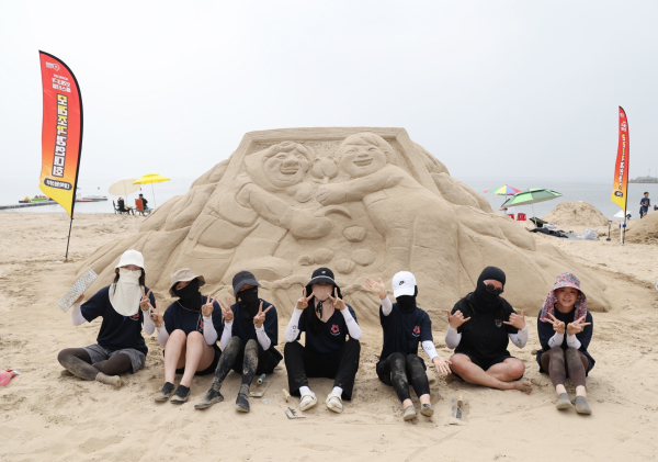 지난해 7월 13일 근흥면 연포 해수욕장에서 열린 제20회 태안 모래조각 페스티벌 모습.