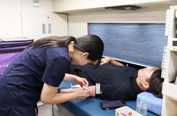 사랑의 헌혈행사 진행 모습