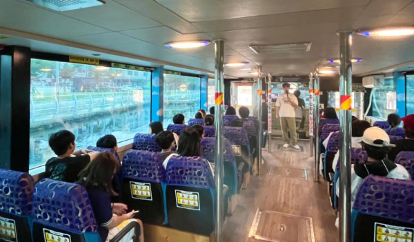 지난 8일 동해선 열차(포항→고래불)에 탑승 중인 지역 아동들