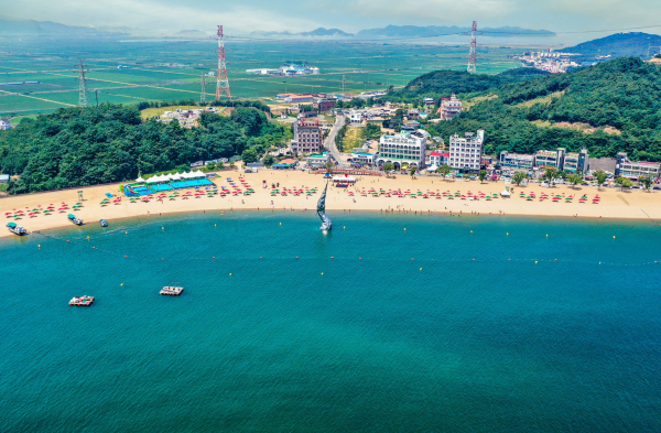 왜목마을 해수욕장 전경