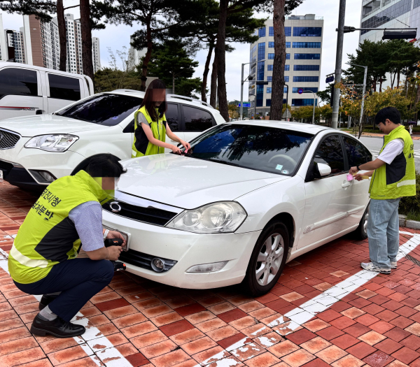 체납차량 영치 모습