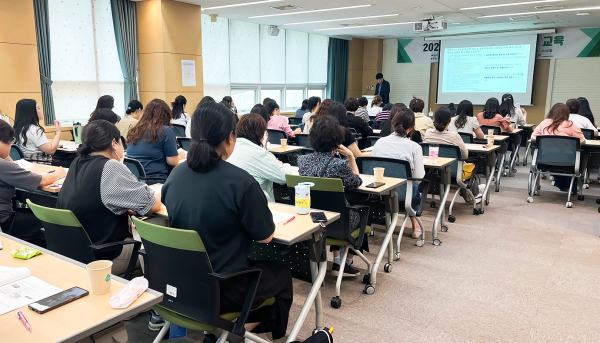 대전·세종·충남지역 국가암검진기관을 대상으로 ‘내시경 세척 소독교육’ 진행 모습