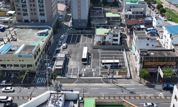 중앙시장 버스전용주차장 전경