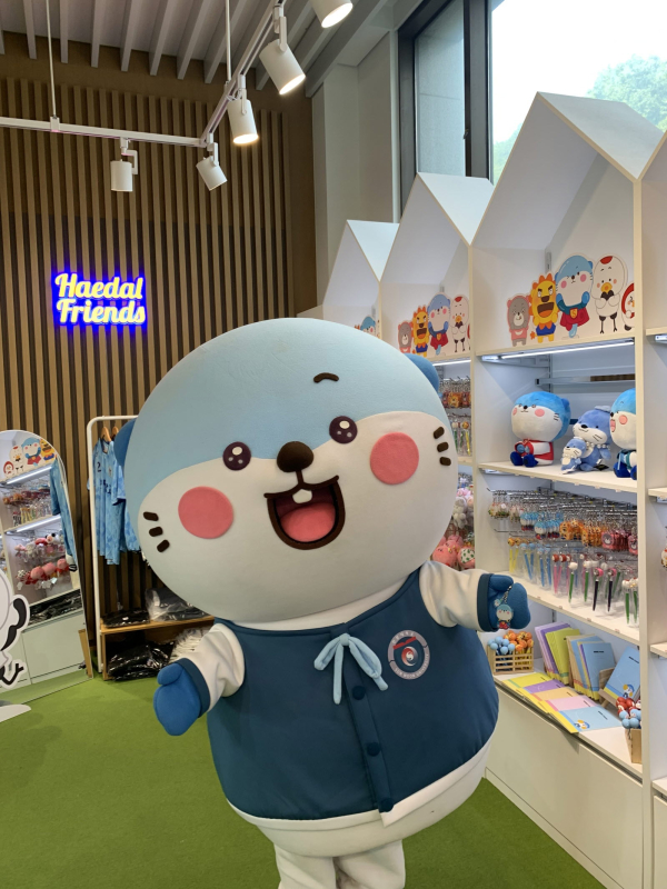 선문대 해달이 프렌즈 스토어 내부 사진