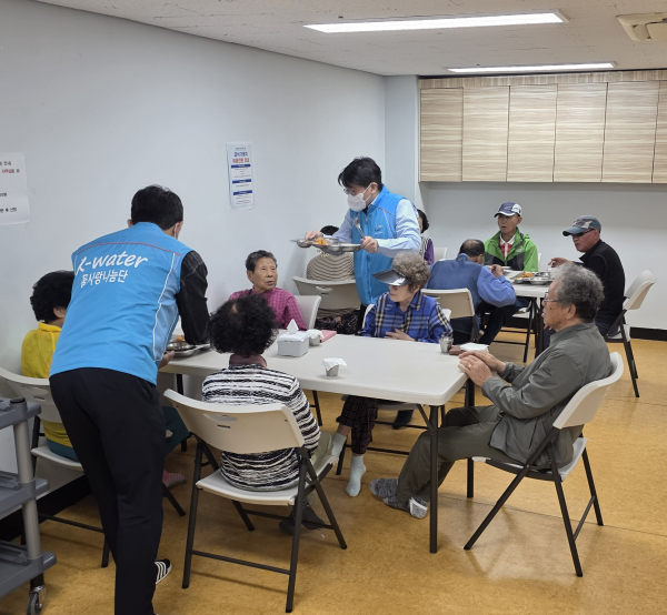 한국수자원공사 감사실(배식 봉사 모습)