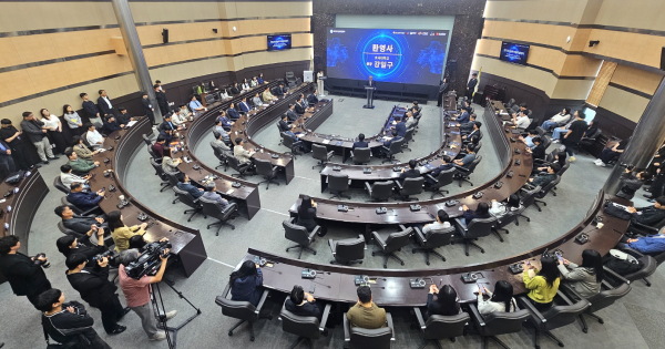 환영사하는 호서대 강일구 총장