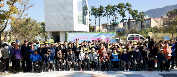 ‘2025 한마음 치매 극복 걷기 행사’ 진행 모습