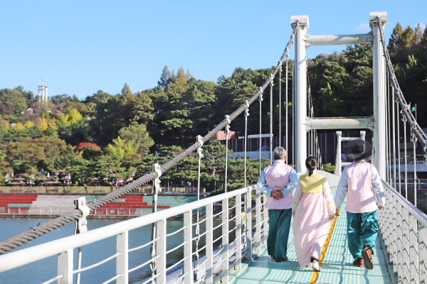 한복 나들이 행사 진행 모습