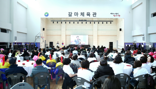 대전 서구 평생학습원, 수강생 작품 발표회 모습