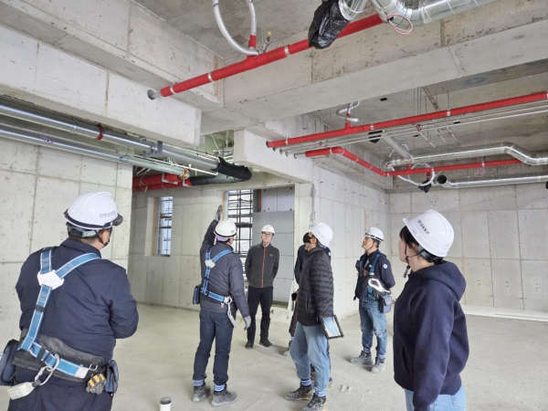 17일 새롬동 새마을금고 신축 현장 합동점검 모습