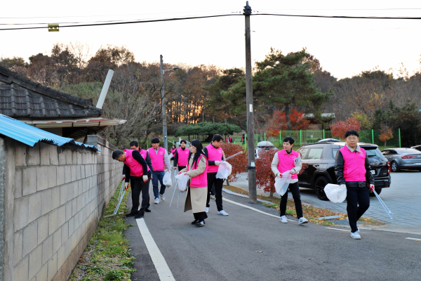 버스타고 문화유산 지킴이 원정대 활동 사진