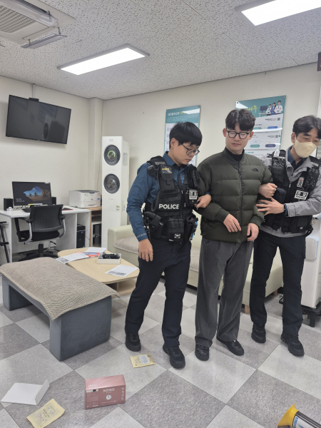 특이민원 대응 모의훈련 진행 모습