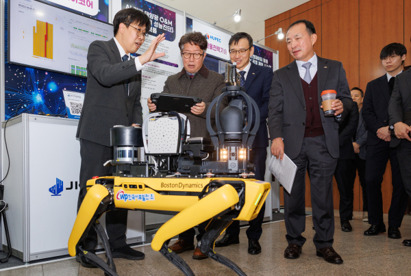 2일, ‘We-AX 2040 전략과 함께하는 코웨포(KOWEPO‧KOrea WEstern POwer) AX 페스티벌’ 개최