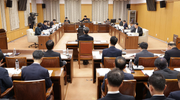 대전시의회 예산결산특별위원회 회의 모습