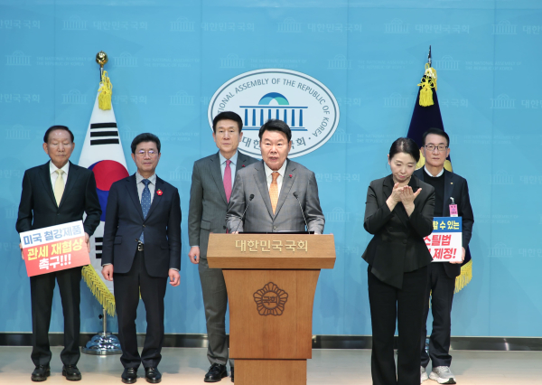 오성환 당진시장 기자회견 모습